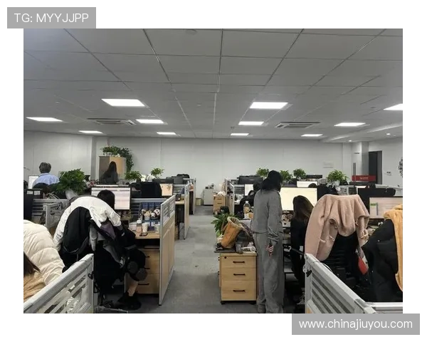 九游娱乐注册中心客户服务全天在线,专业客服为您解决注册与使用中的各种问题 九游娱乐注册中心客户服务全天在线,专业客服为您解决注册与使用中的各种问题